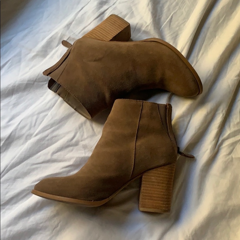 brown booties - Picture 2 of 4